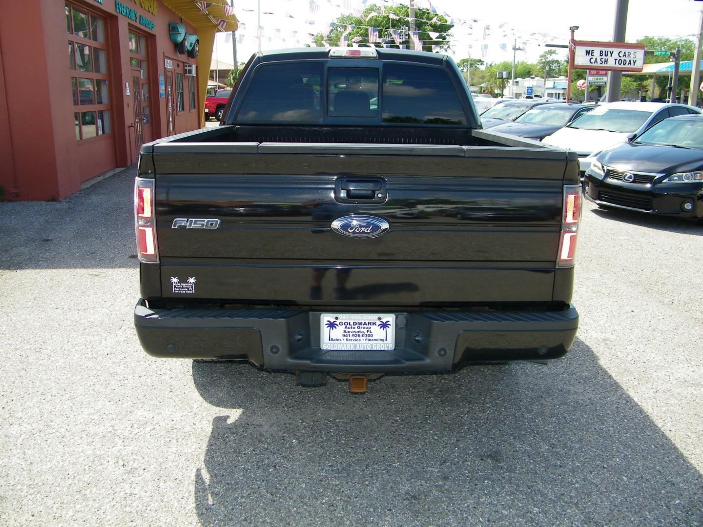 2012 Black /Black Ford F-150 Platinum SuperCrew 6.5-ft. Bed 2WD (1FTFW1CT9CK) with an 3.5L V6 TURBO engine, 6-Speed Automatic transmission, located at 4000 Bee Ridge Road, Sarasota, FL, 34233, (941) 926-0300, 27.298664, -82.489151 - Photo#4